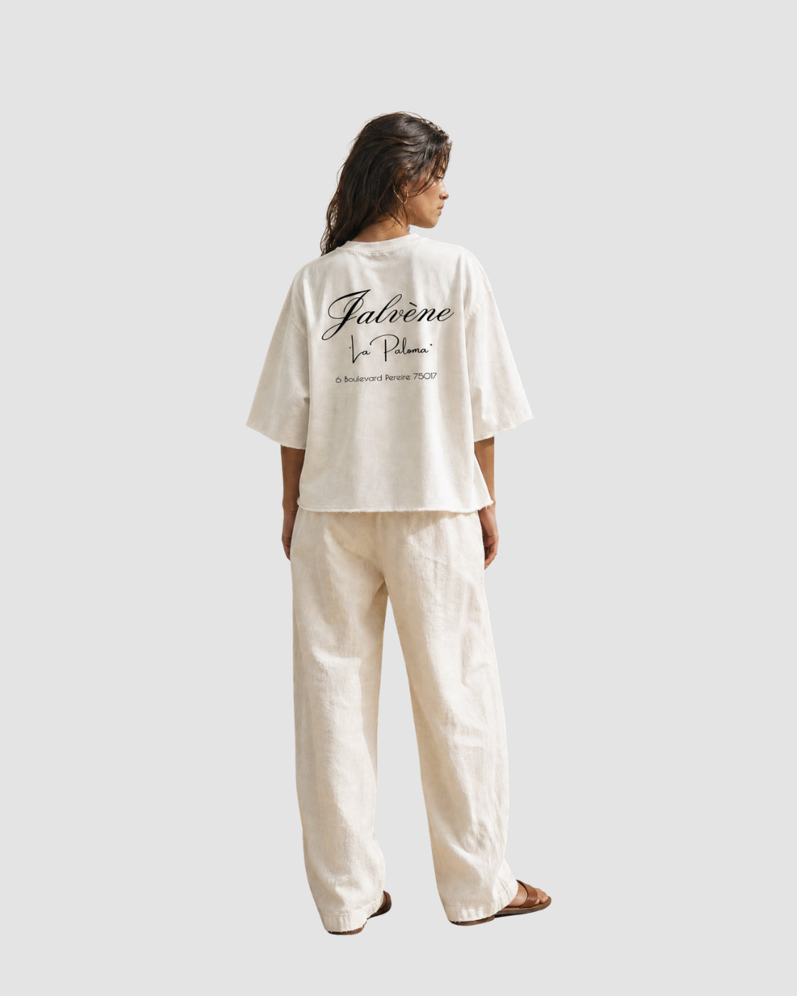 LA PALOMA — t-shirt boxy lavé minéral écru ourlet brut JALVÈNE